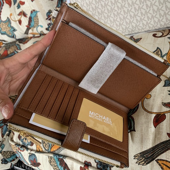 New MK set ♥️Bedford large satchel & wallet - Picture 7 of 7